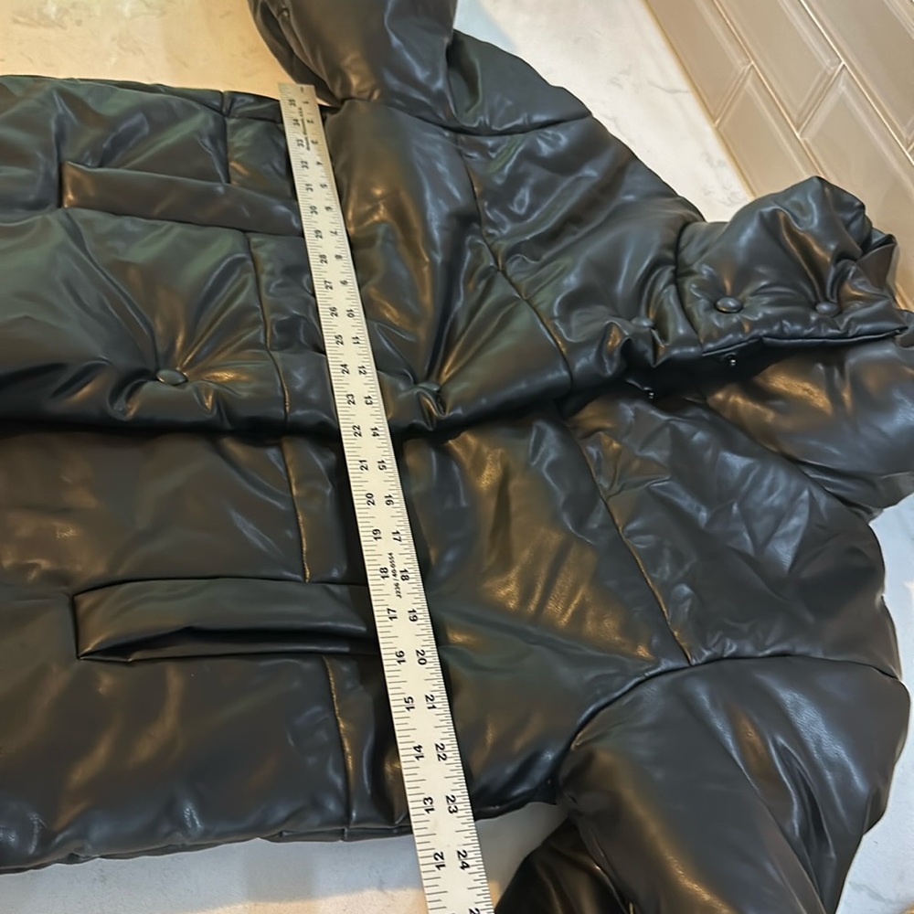 Gentle Herd High-Neck Puffer Jacket Black Size Medium‎ Vegan Leather - Picture 8 of 12